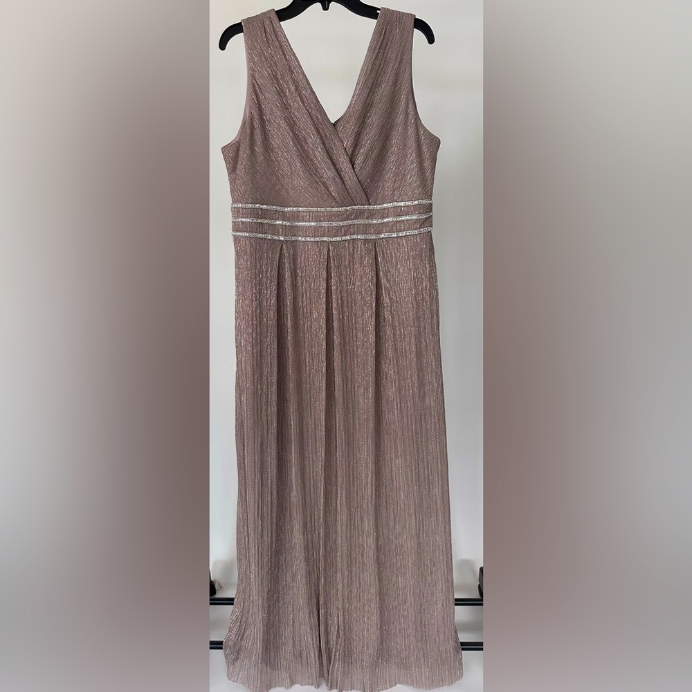 R&M Richards formal dress